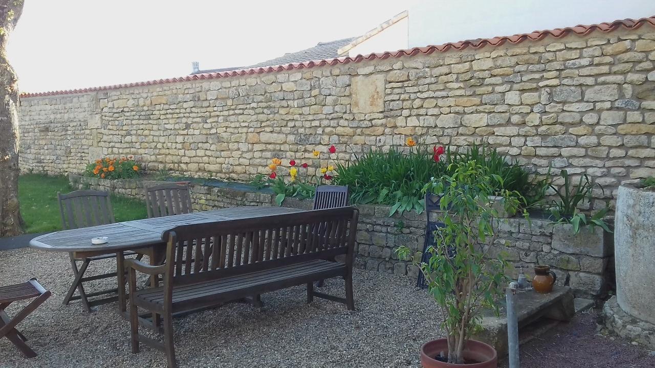 Entre Marais Et Gatine Bed & Breakfast Saint-Pompain Eksteriør bilde